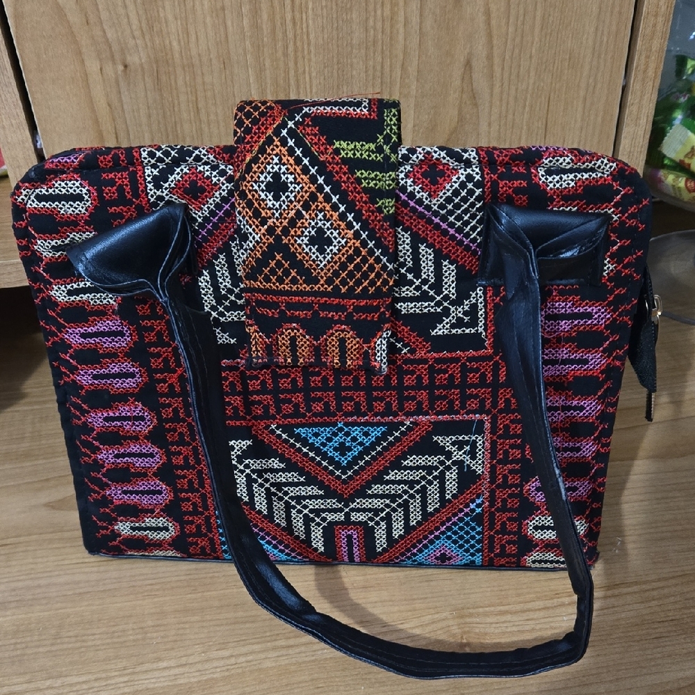 Women's Palestinian Tatreez Purse
